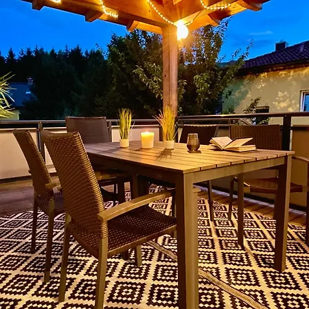 Kolberg Mit Garagen - Nahe Faaker See, Villach, Wörthersee Villa *
