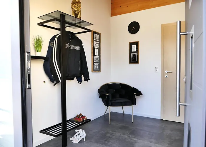 Kolberg Mit Garagen - Nahe Faaker See, Villach, Woerthersee فيلة Mullnern